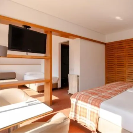 Resort Parque Do Rio Ofir 4*