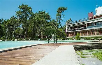 Parque Do Rio Ofir 度假村 4*