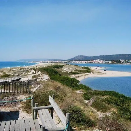 Parque Do Rio Ofir 度假村 4*