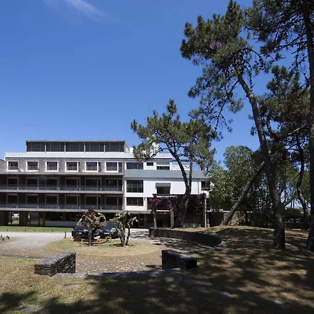 度假村 Parque Do Rio Ofir 4*