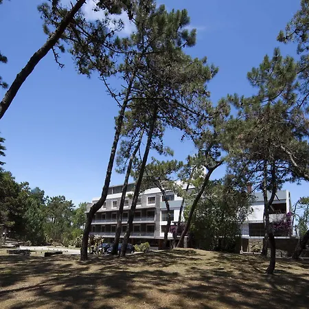 Parque Do Rio Ofir 度假村
