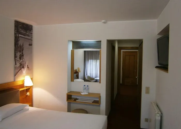 Parque Do Rio Ofir 4*